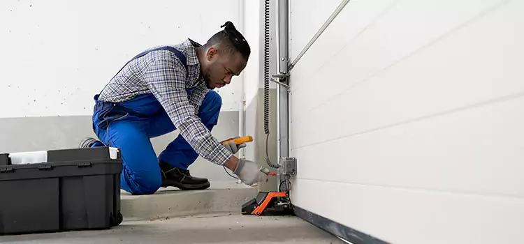 Expert Solutions for Every Garage Lock Need in Oro Valley, AZ